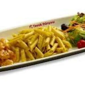 Cafe de Paris Soslu Tavuk Menü